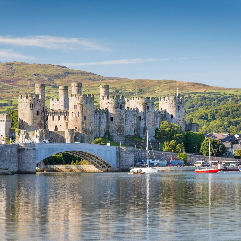 Wide view of the castle across the Conwy river