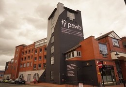 Tŷ Pawb