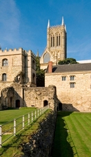An outdoor daytime view of Lincoln's Medieval Bishops Palace