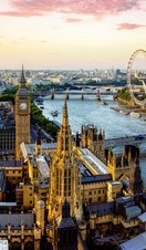 Panoramic view of the Houses of Parliament, Big Ben and London Eye