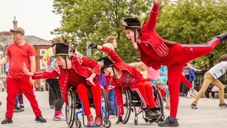 Street performers at Norfolk & Norwich Festival